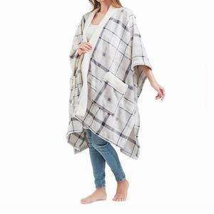 Premier Comfort Women's Gray Plaid
Cozy Wrap.